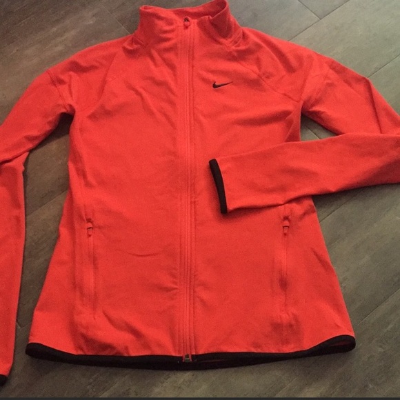 NWOT Nike Dri-Fit Jacket